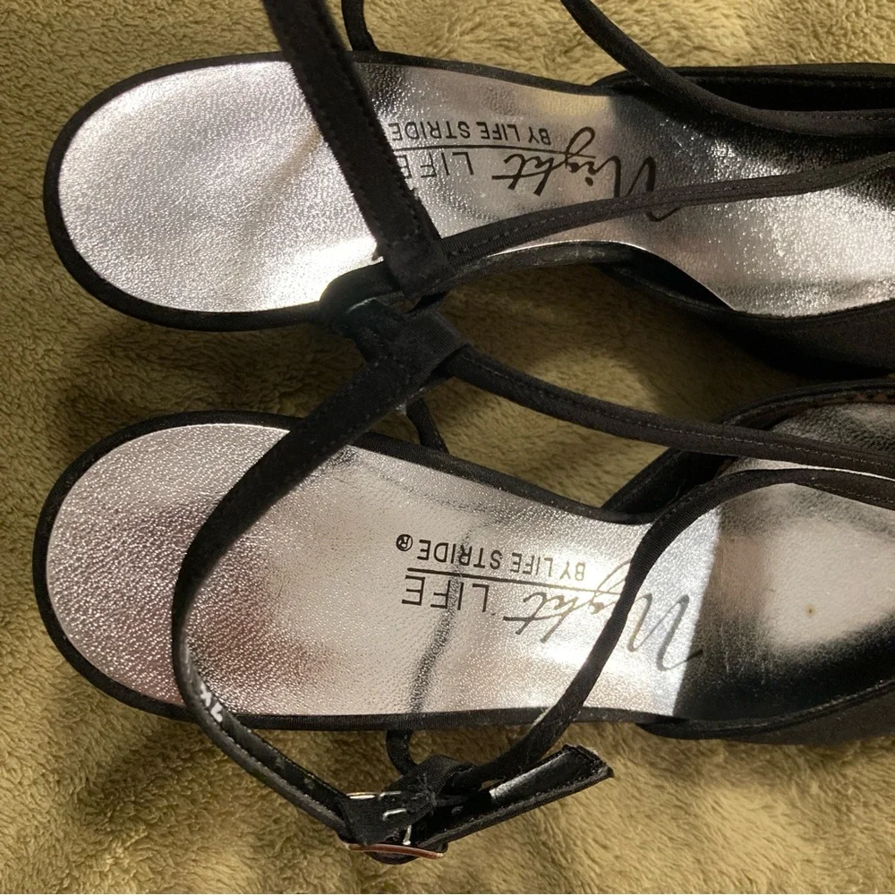 NIB Vintage Night Life by Life Stride Heeled Sandals Size 7.5M
